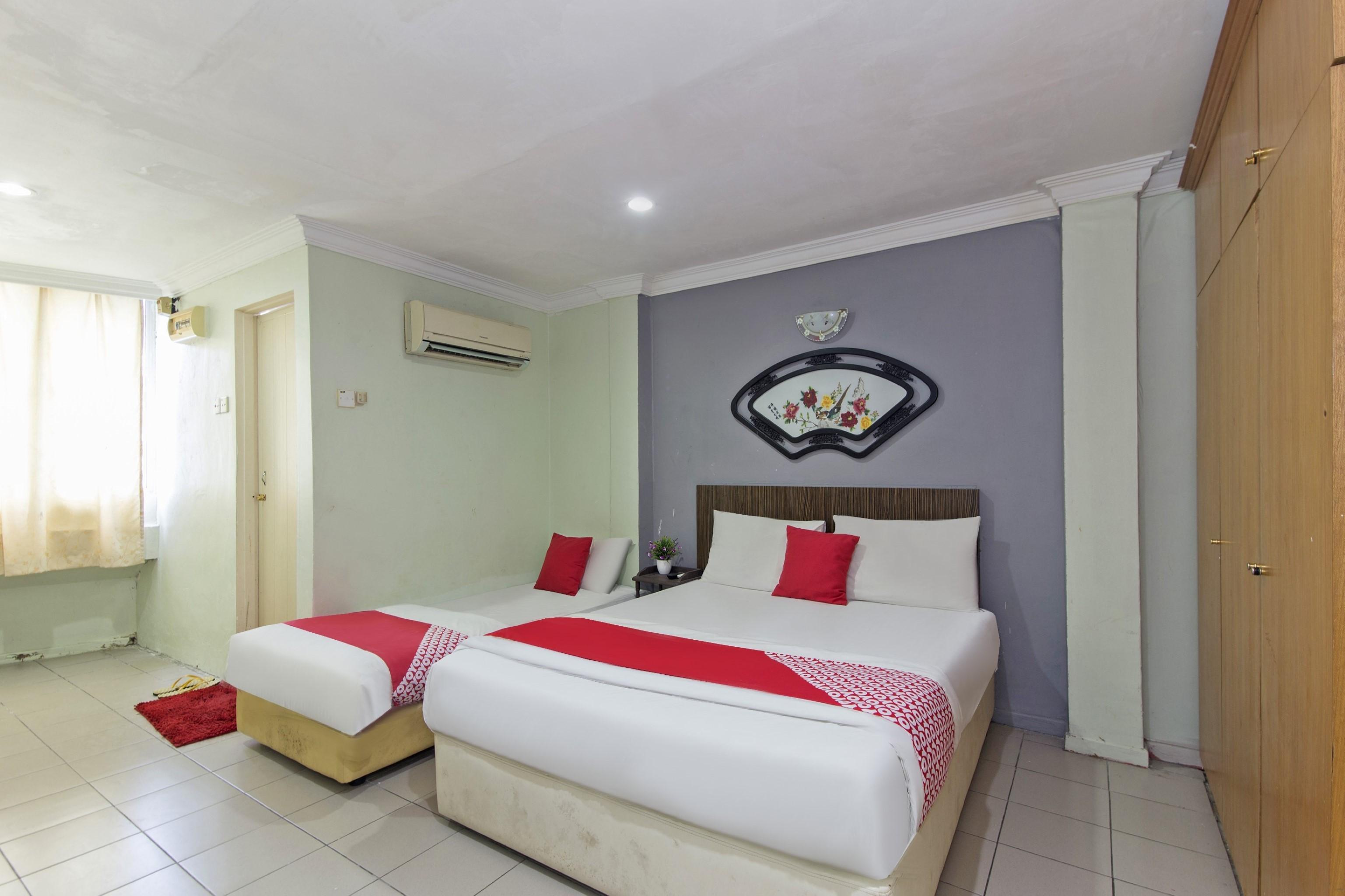 Oyo 329 Suntex Hotel Ampang  Bagian luar foto